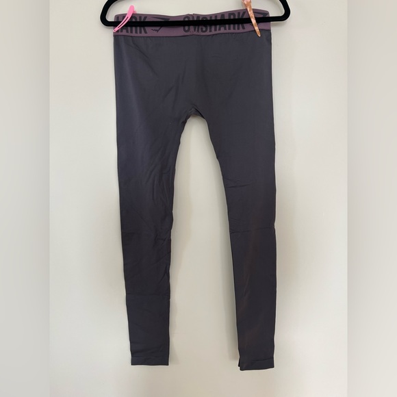 GYM SHARK SEAMLESS LEGGINGS - Picture 3 of 4